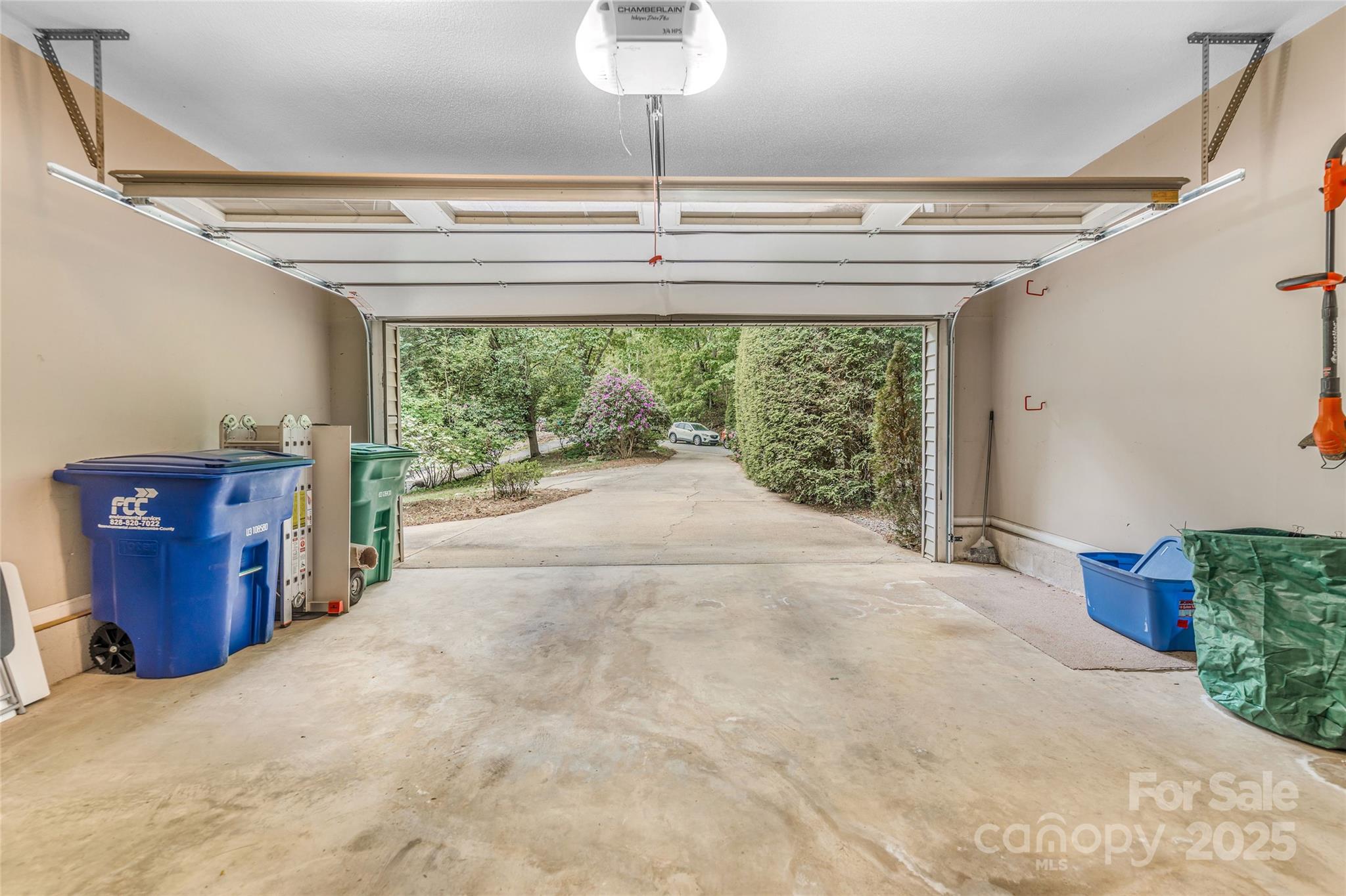 30 Robin Lane Asheville NC 28806