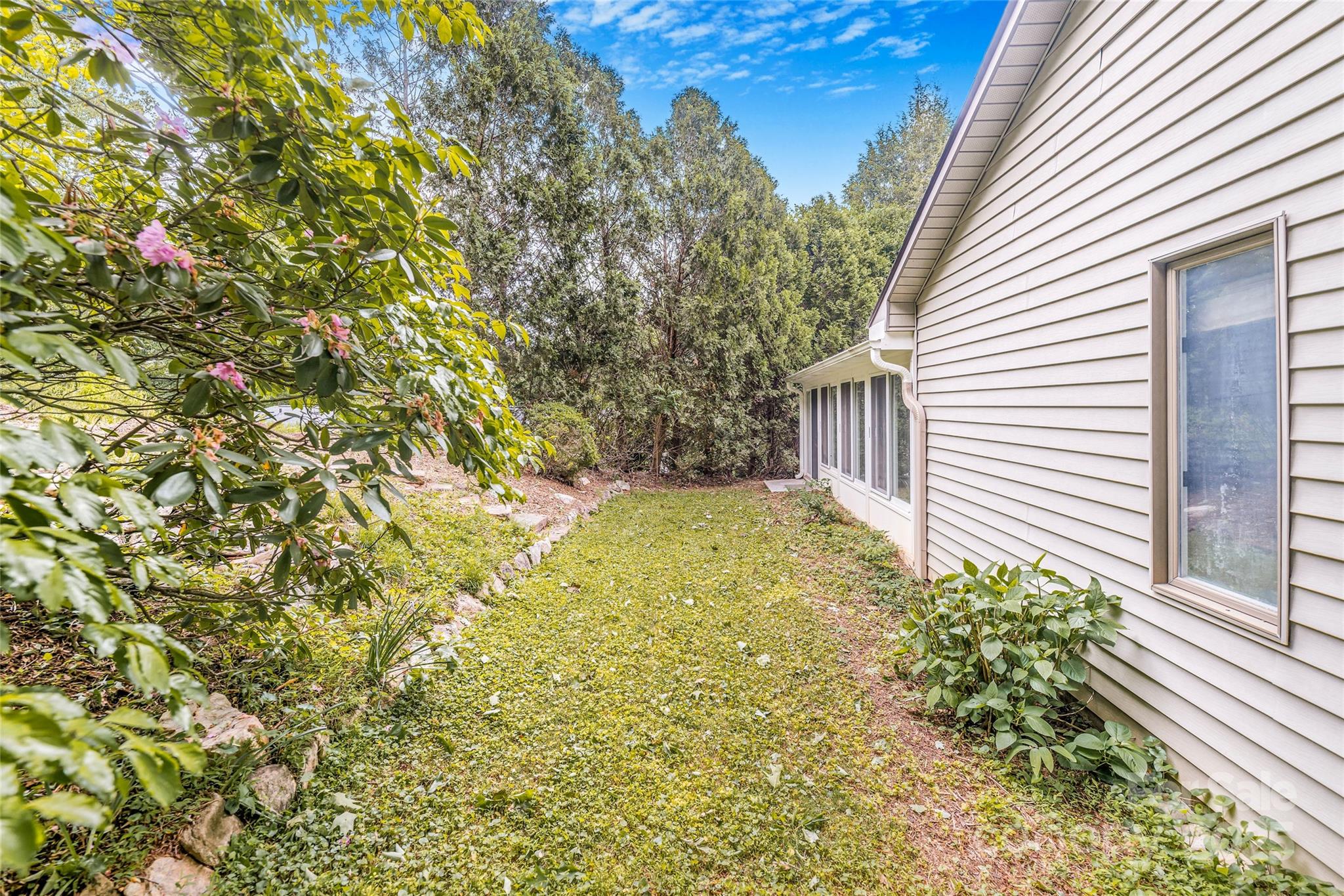 30 Robin Lane Asheville NC 28806