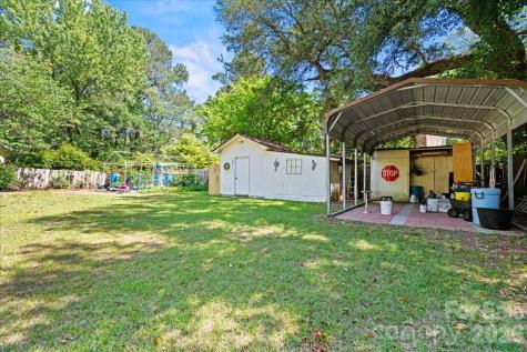 110 Huger Street Cheraw SC 29520