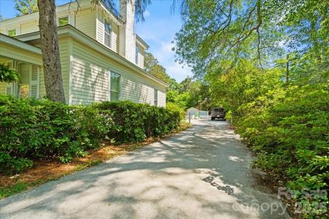 110 Huger Street Cheraw SC 29520