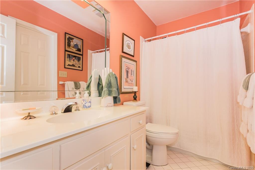 5356 Sandtrap Lane Charlotte NC 28226