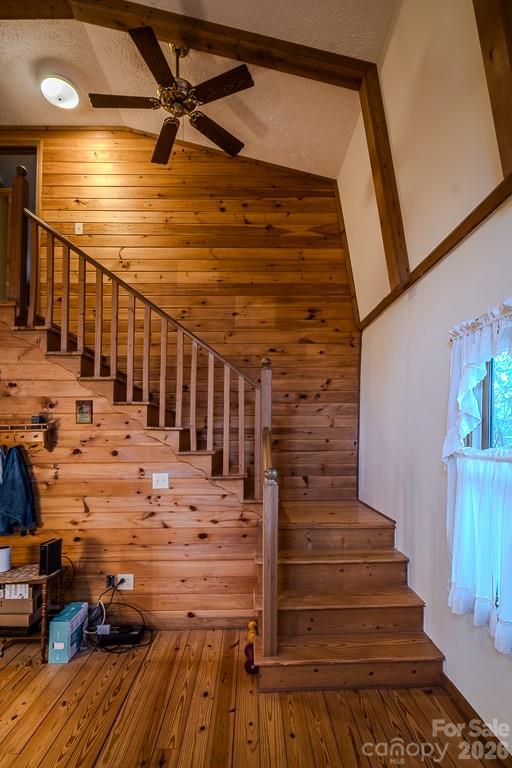 86 Hickory Lane Newland NC 28657