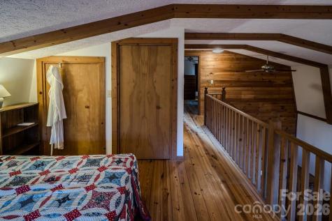 86 Hickory Lane Newland NC 28657