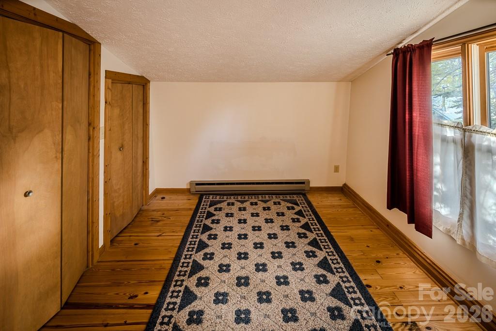 86 Hickory Lane Newland NC 28657