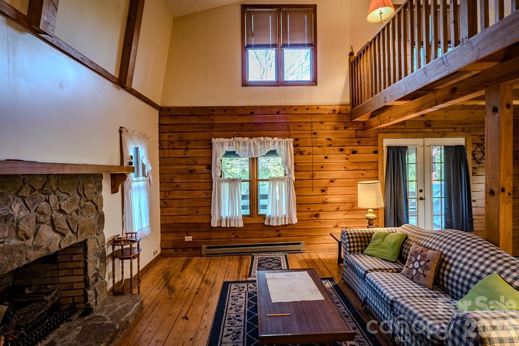 86 Hickory Lane Newland NC 28657