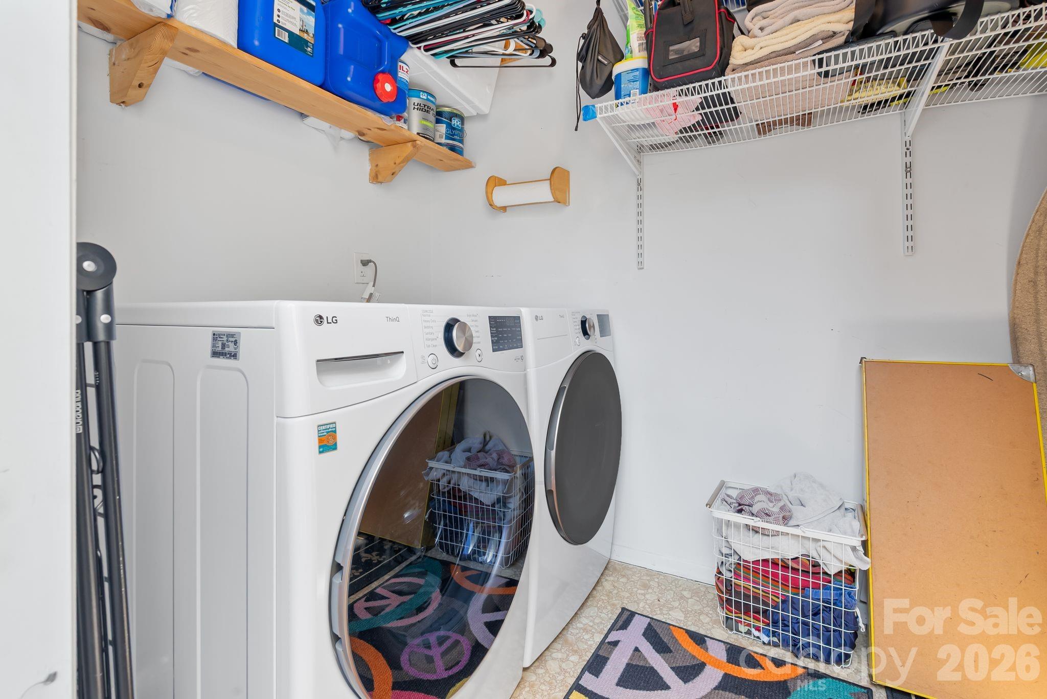 16 Spears Avenue Asheville NC 28801