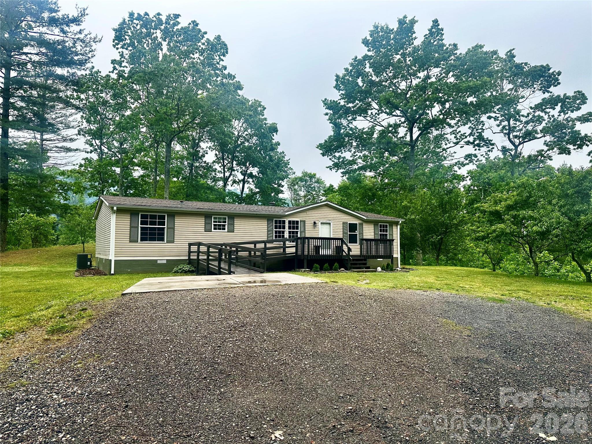 105 Satinwood Drive Burnsville NC 28714