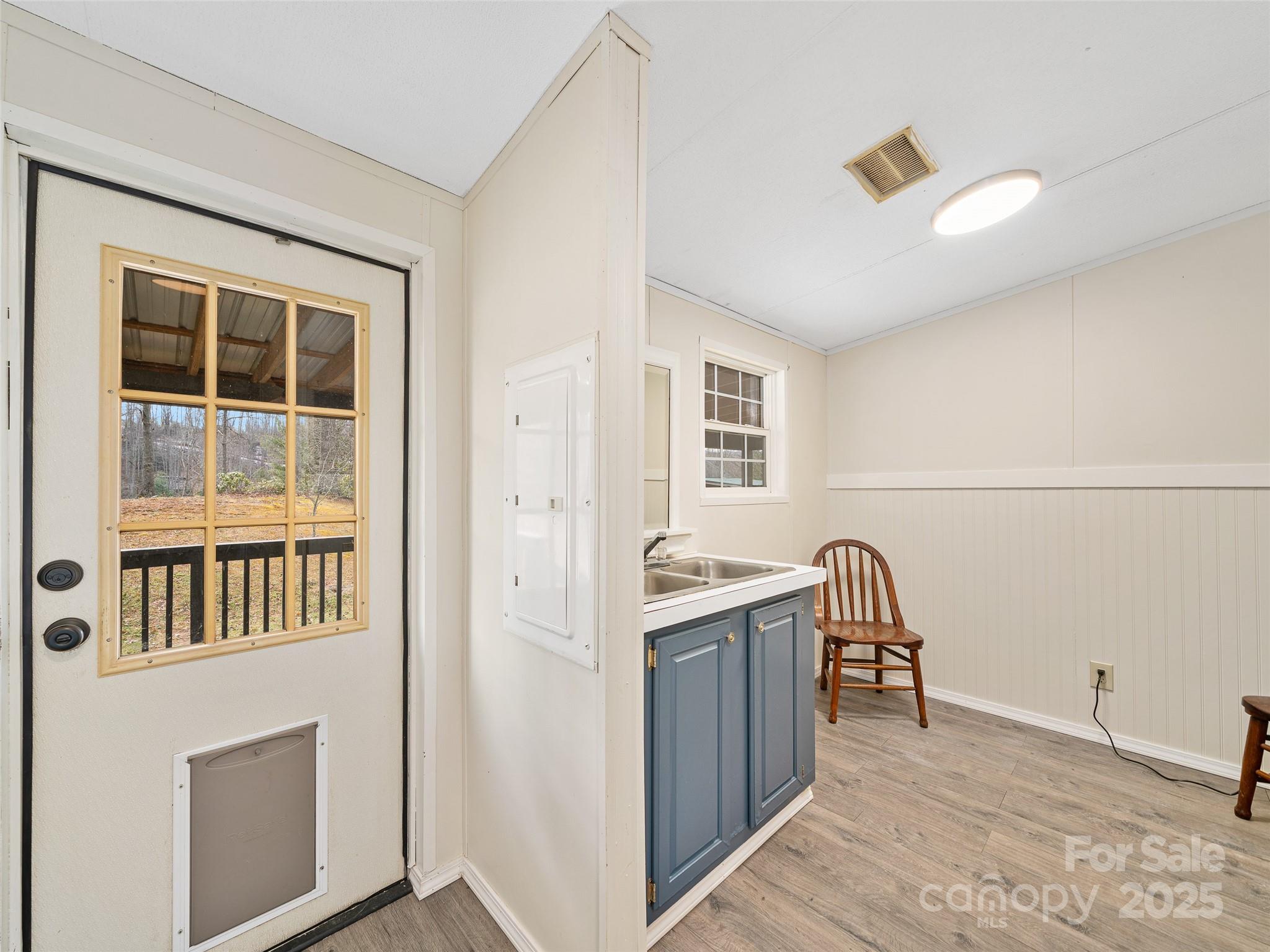 105 Satinwood Drive Burnsville NC 28714
