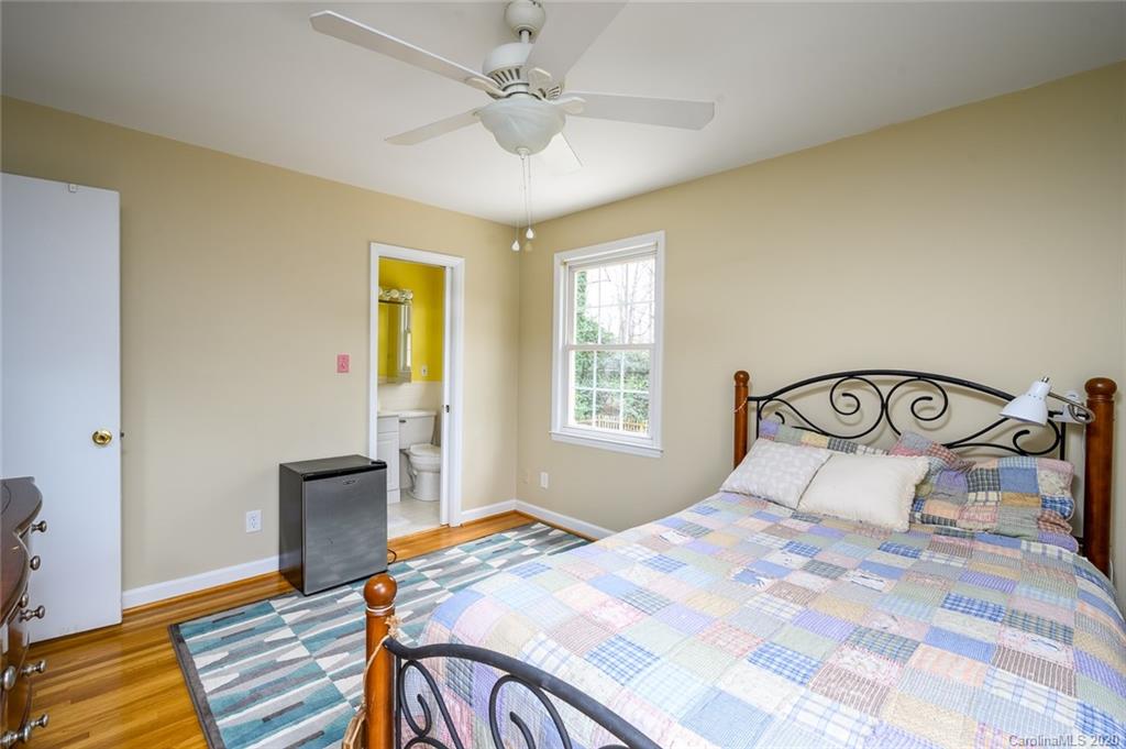 3901 Sussex Avenue Charlotte NC 28210