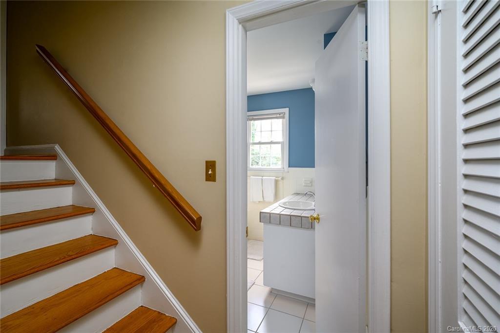 3901 Sussex Avenue Charlotte NC 28210