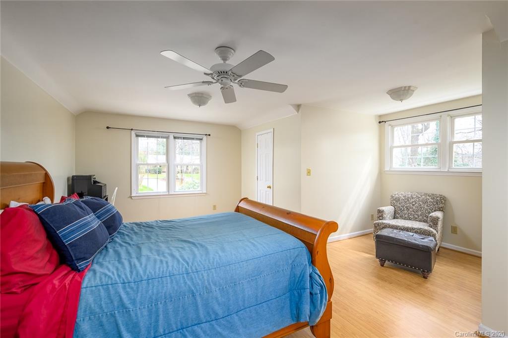 3901 Sussex Avenue Charlotte NC 28210