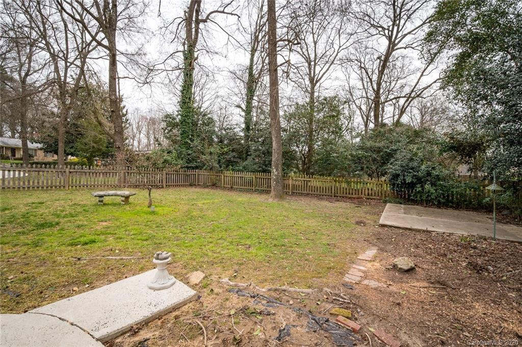 3901 Sussex Avenue Charlotte NC 28210