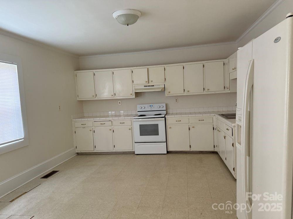817 Jackson Street S Salisbury NC 28144