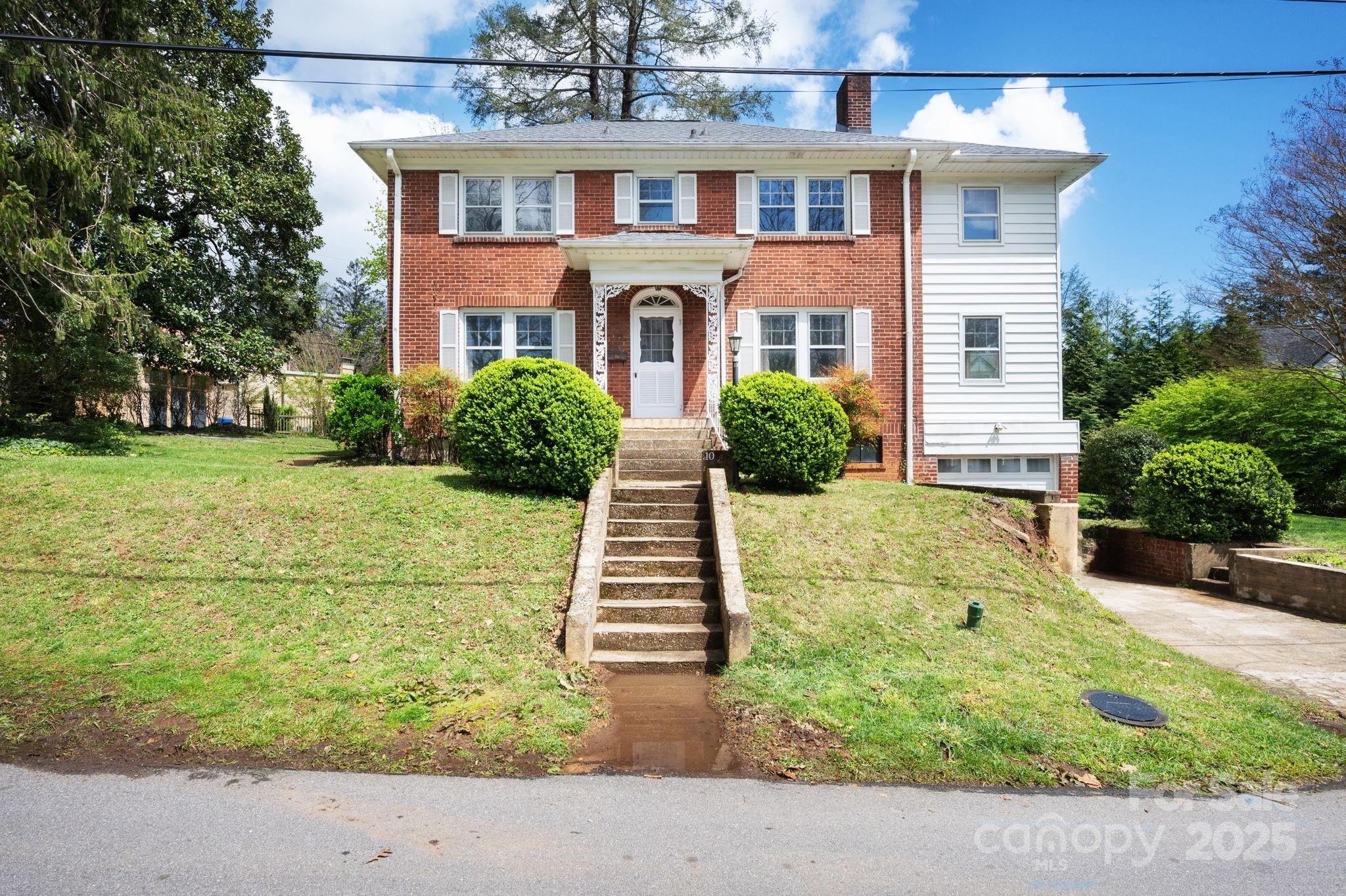 10 Westchester Drive Asheville NC 28803