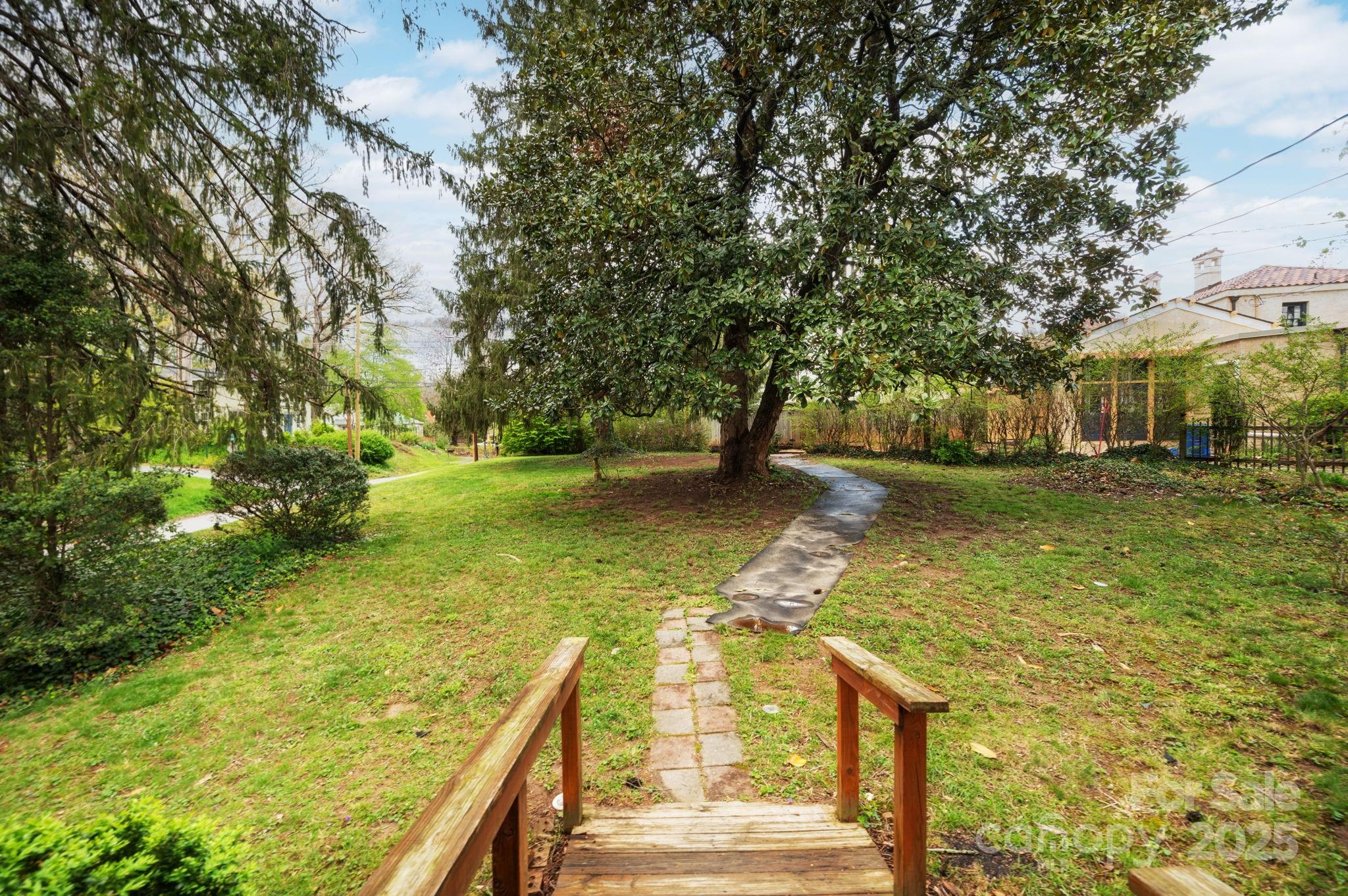 10 Westchester Drive Asheville NC 28803