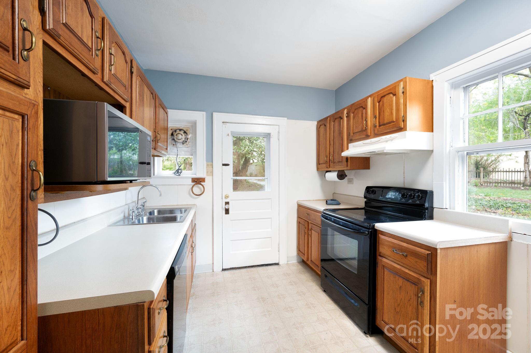 10 Westchester Drive Asheville NC 28803