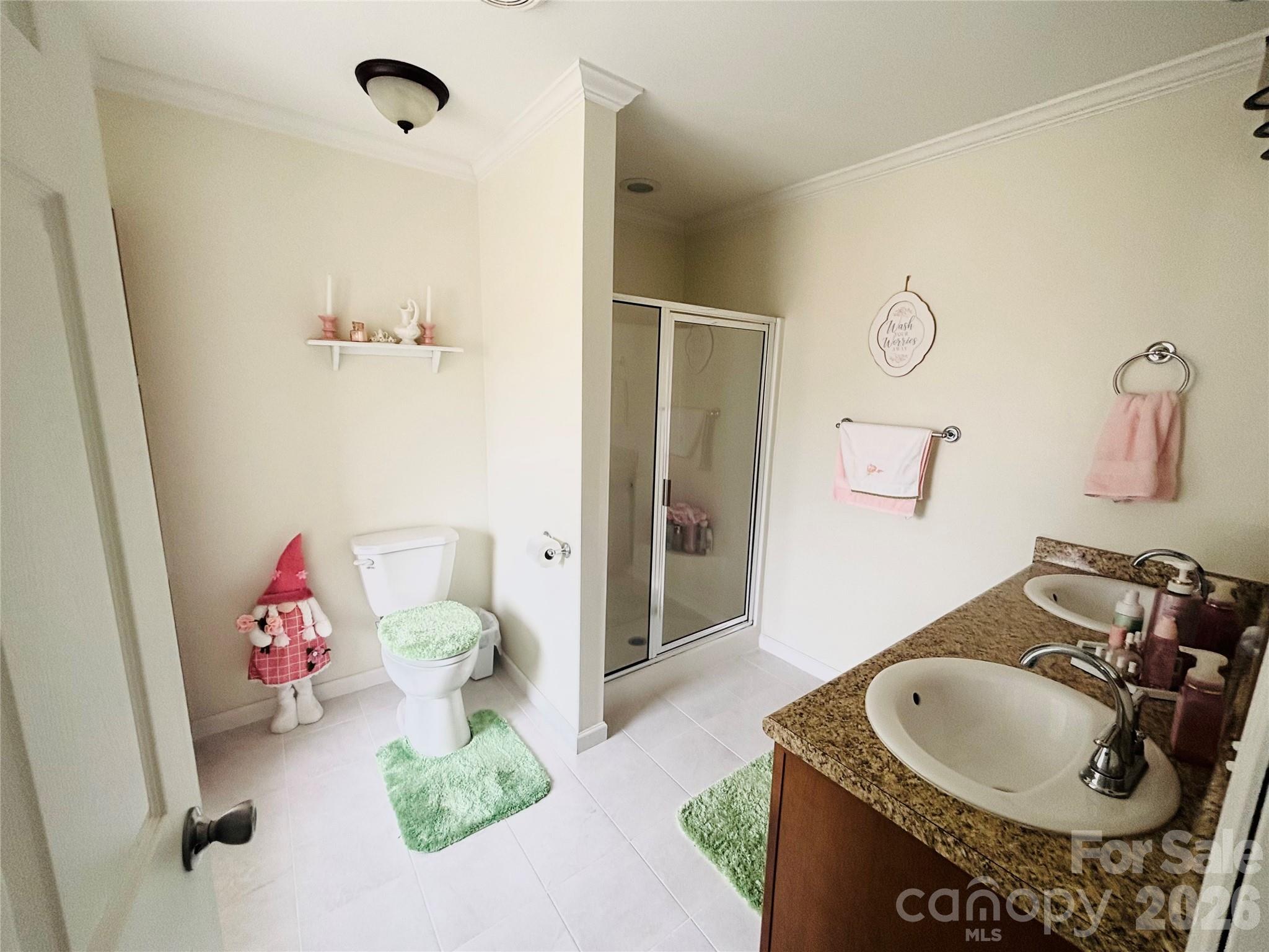 124 Hood Heights Hendersonville NC 28739