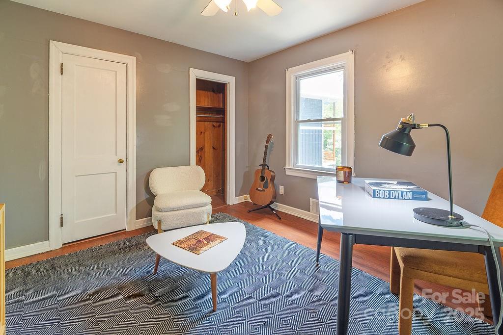 28 Robindale Avenue Asheville NC 28801