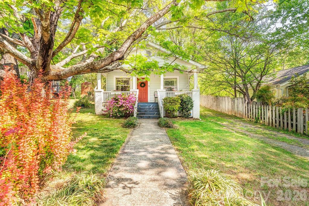 7 Tarpon Avenue Asheville NC 28806