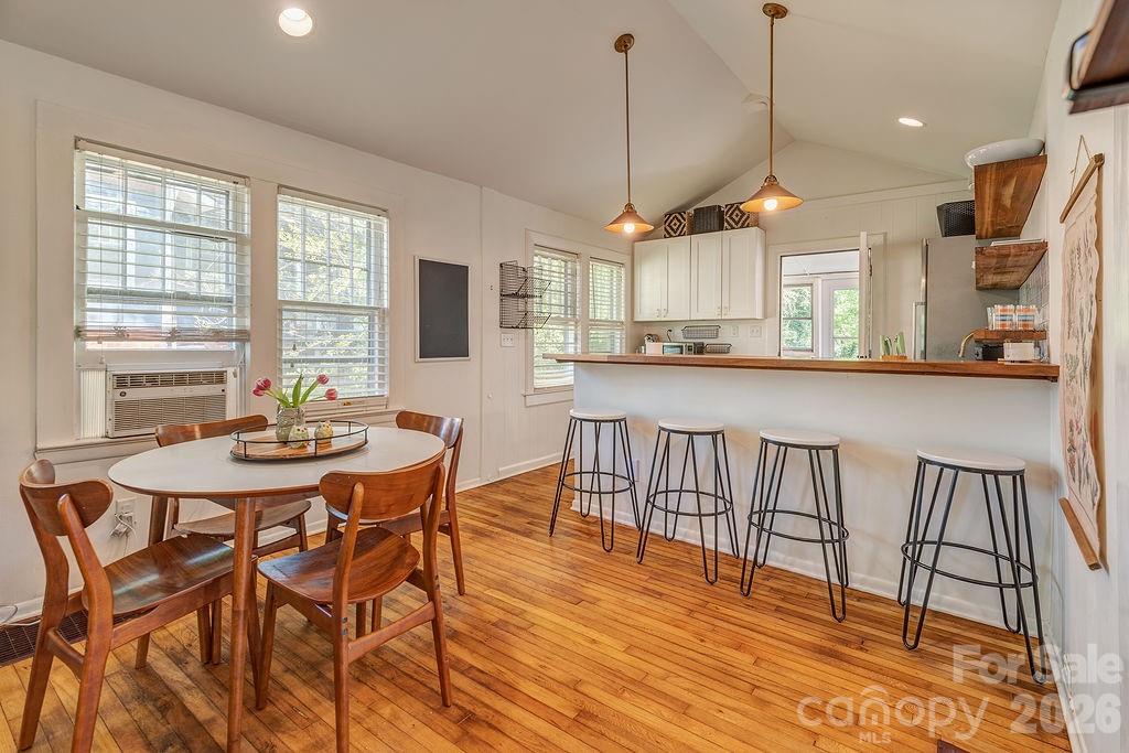 7 Tarpon Avenue Asheville NC 28806