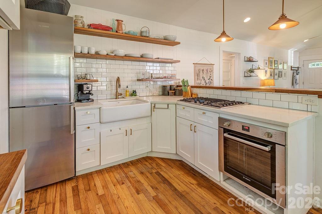 7 Tarpon Avenue Asheville NC 28806