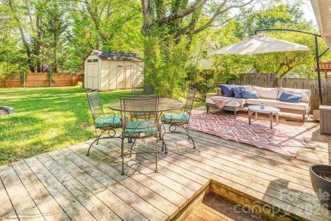 7 Tarpon Avenue Asheville NC 28806