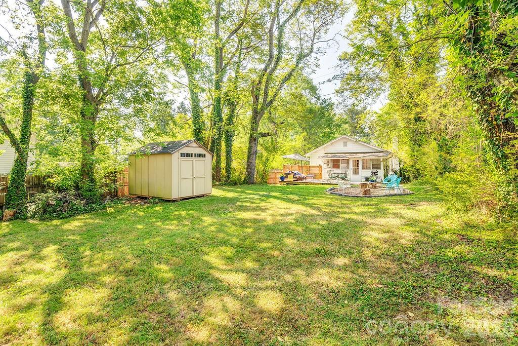 7 Tarpon Avenue Asheville NC 28806
