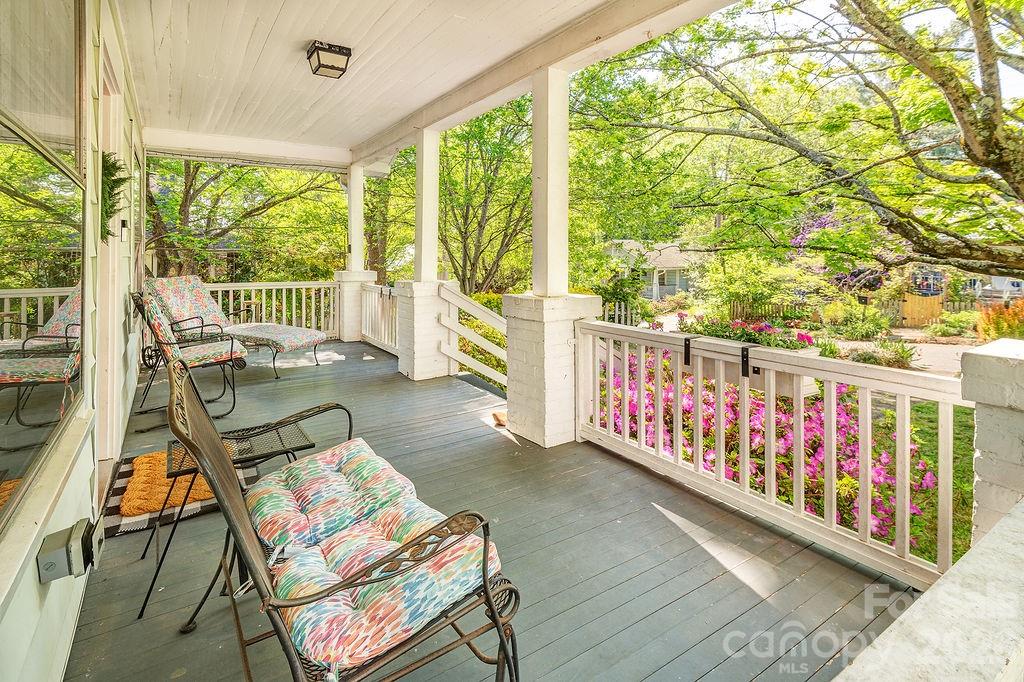 7 Tarpon Avenue Asheville NC 28806