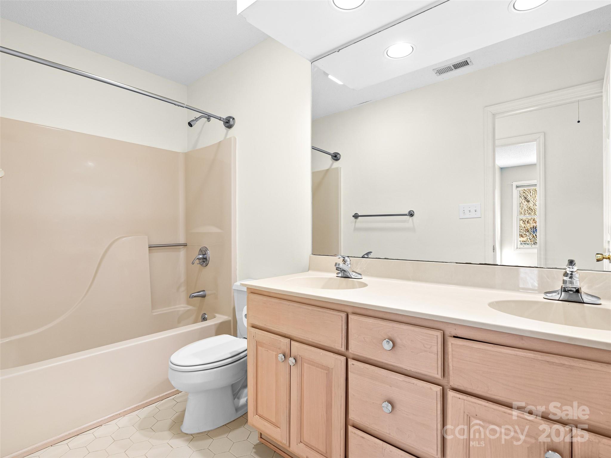 214 Blake Mountain Circle Asheville NC 28803