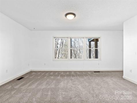 214 Blake Mountain Circle Asheville NC 28803