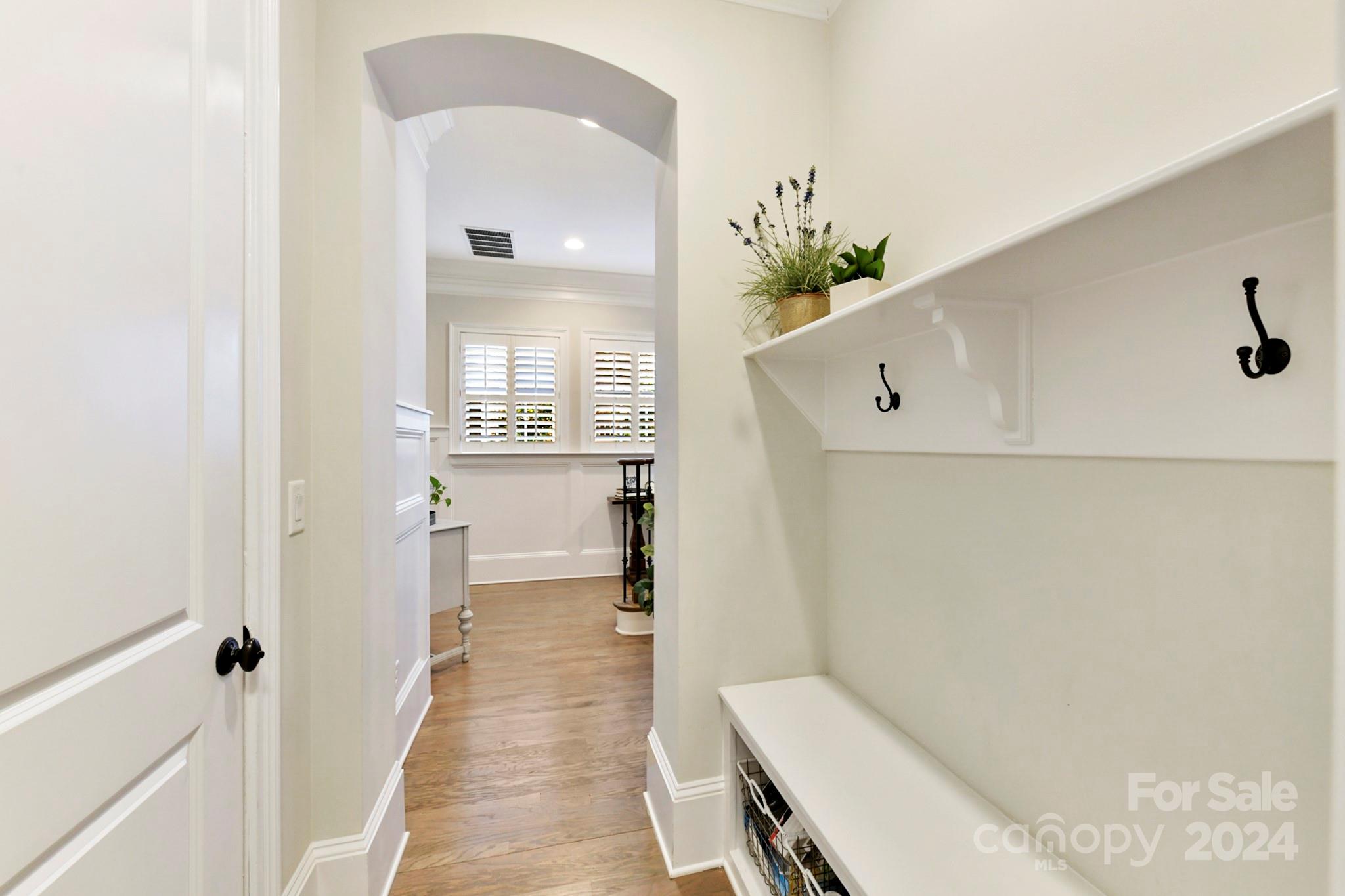 5026 Vernet Lane Charlotte NC 28210