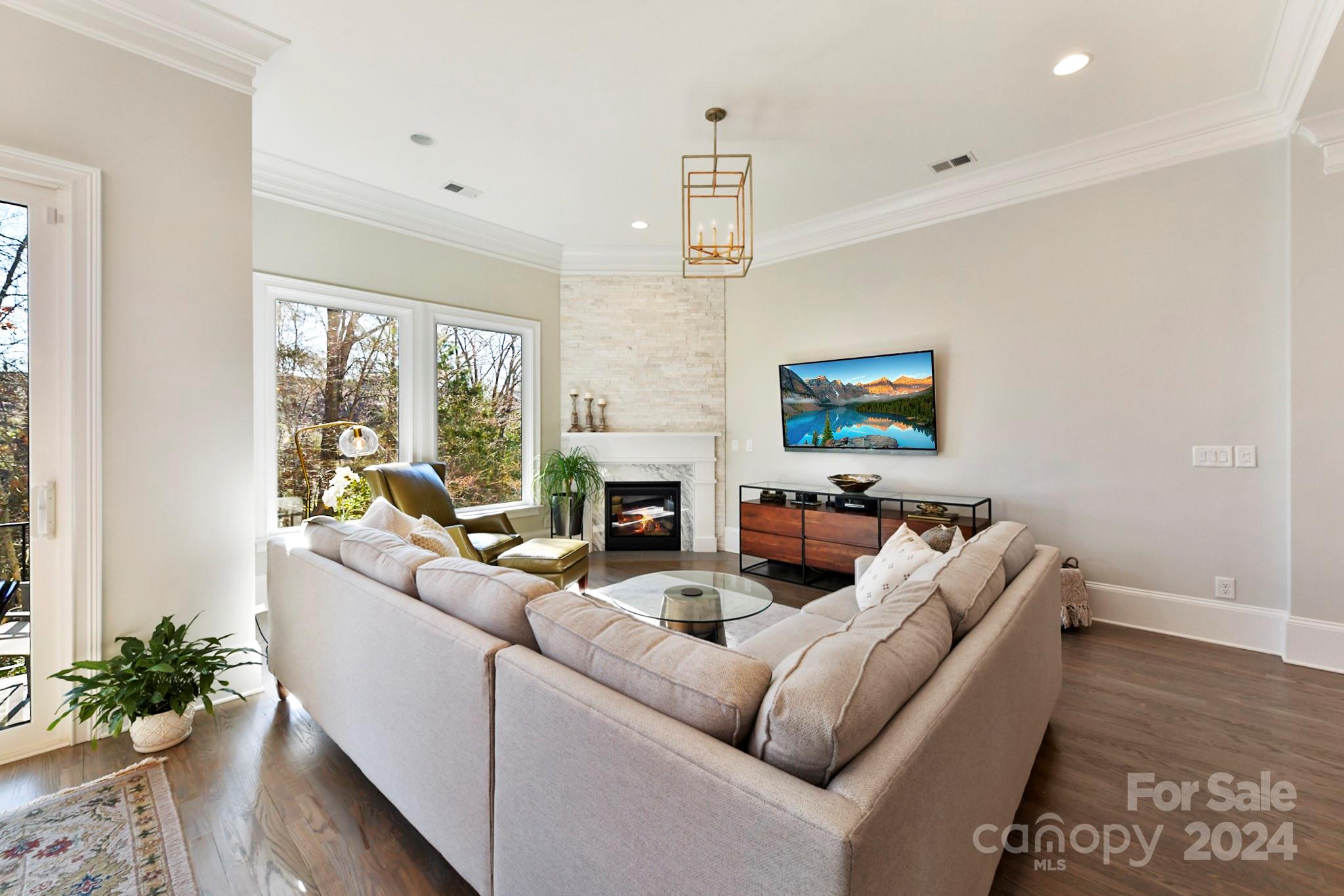 5026 Vernet Lane Charlotte NC 28210