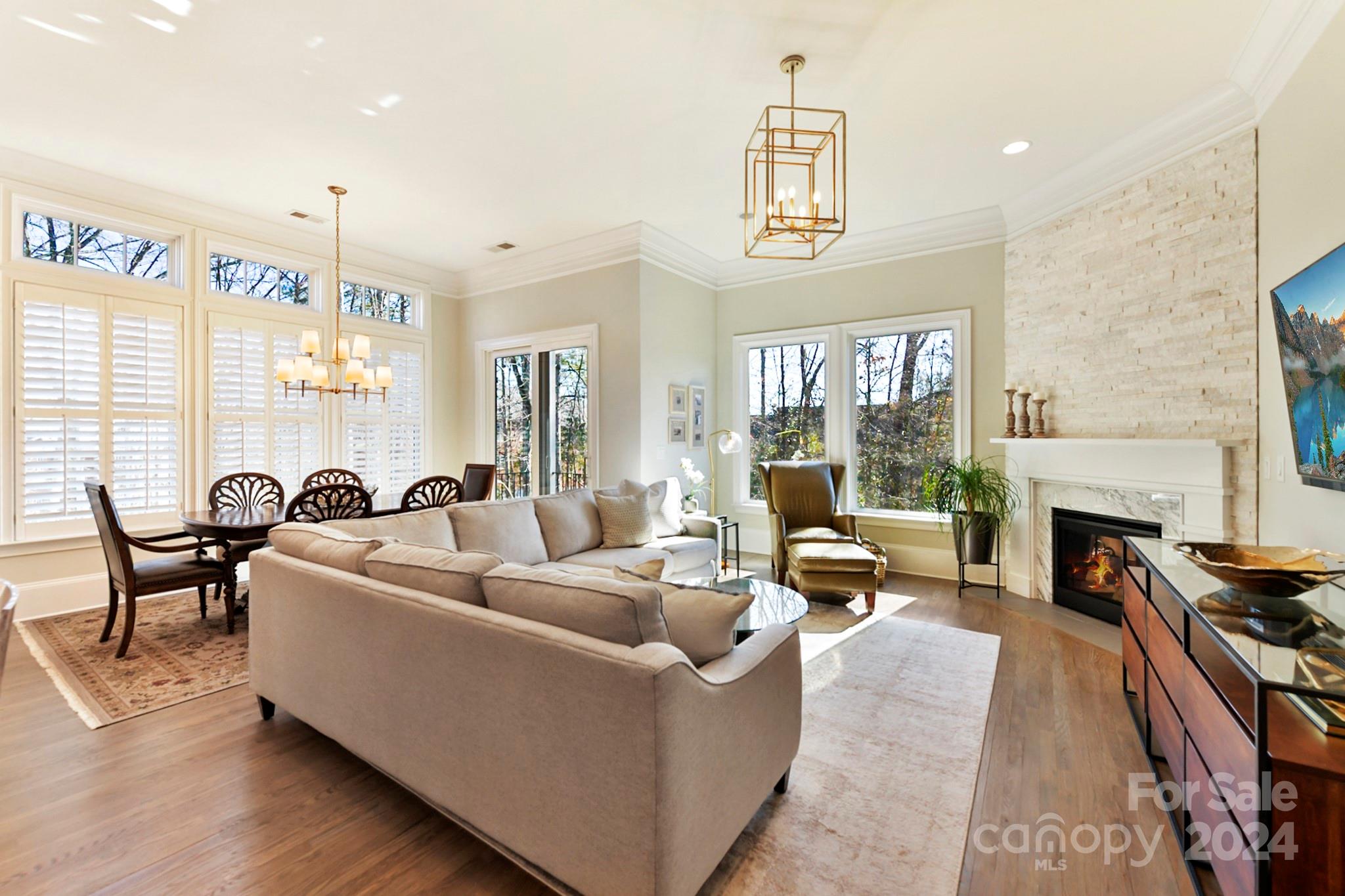 5026 Vernet Lane Charlotte NC 28210