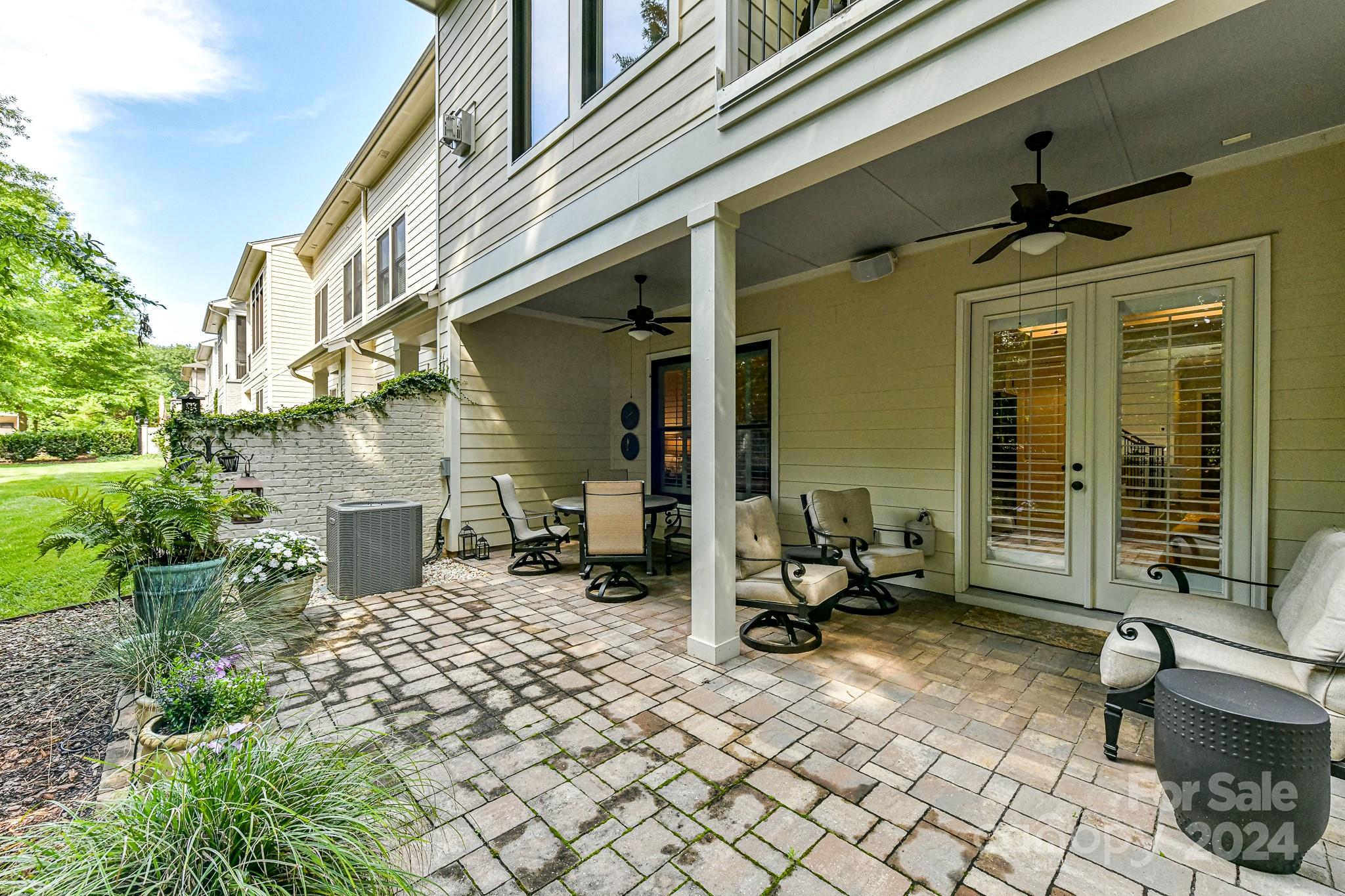 5026 Vernet Lane Charlotte NC 28210