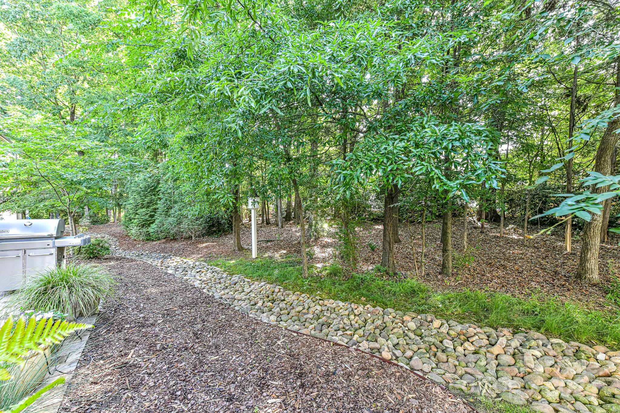 5026 Vernet Lane Charlotte NC 28210