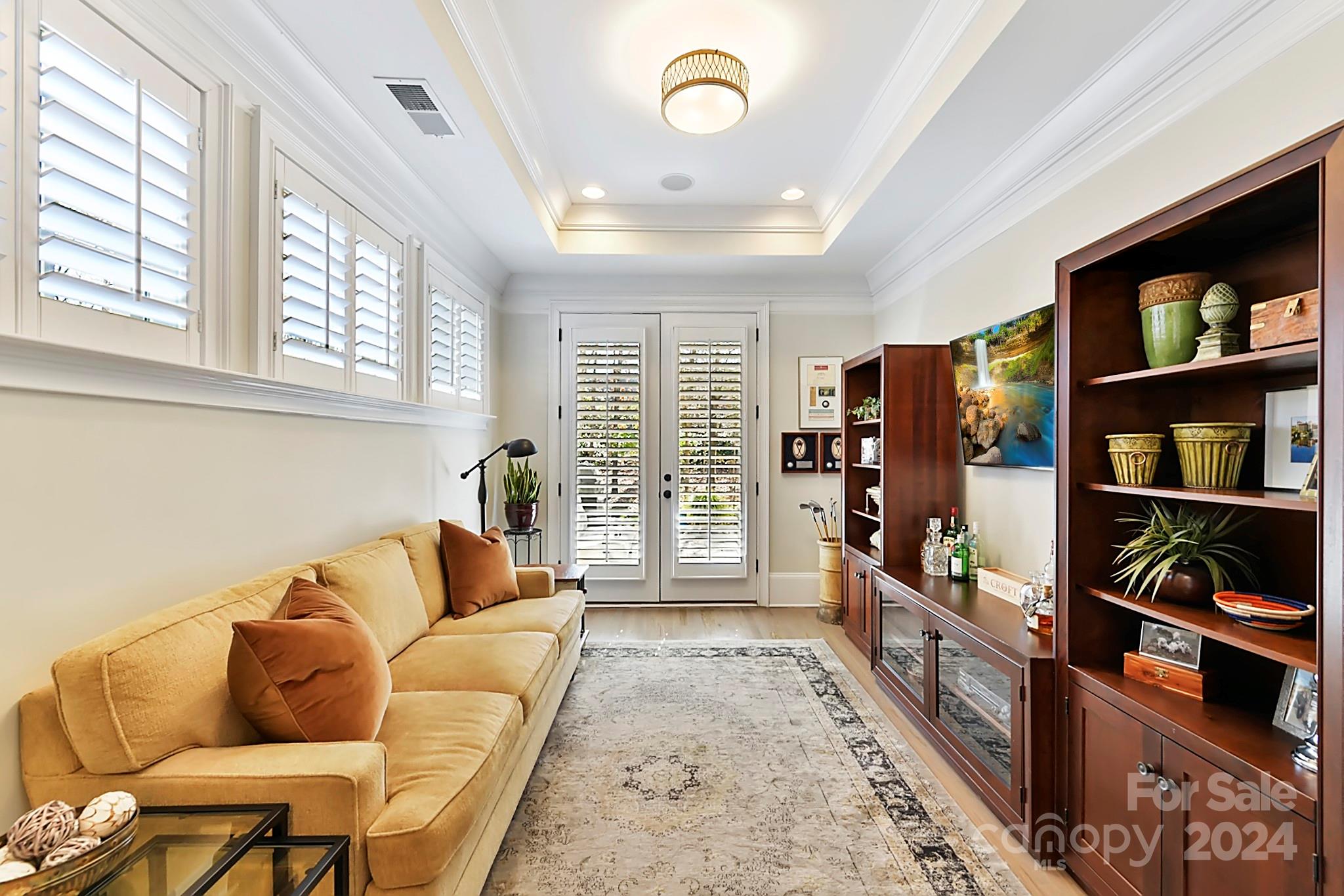 5026 Vernet Lane Charlotte NC 28210