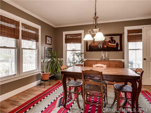 5800 Lancelot Drive Charlotte NC 28270