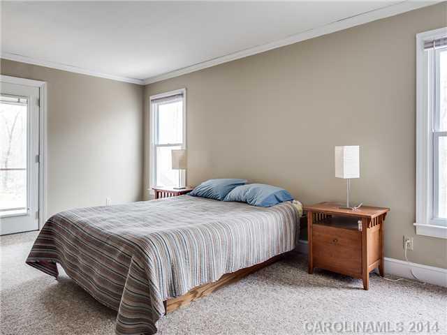 5800 Lancelot Drive Charlotte NC 28270