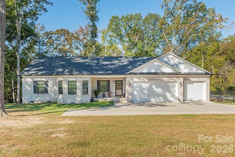 4907 Lanvale Avenue Trinity NC 27370