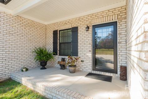 4907 Lanvale Avenue Trinity NC 27370