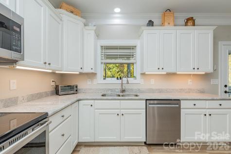 4907 Lanvale Avenue Trinity NC 27370