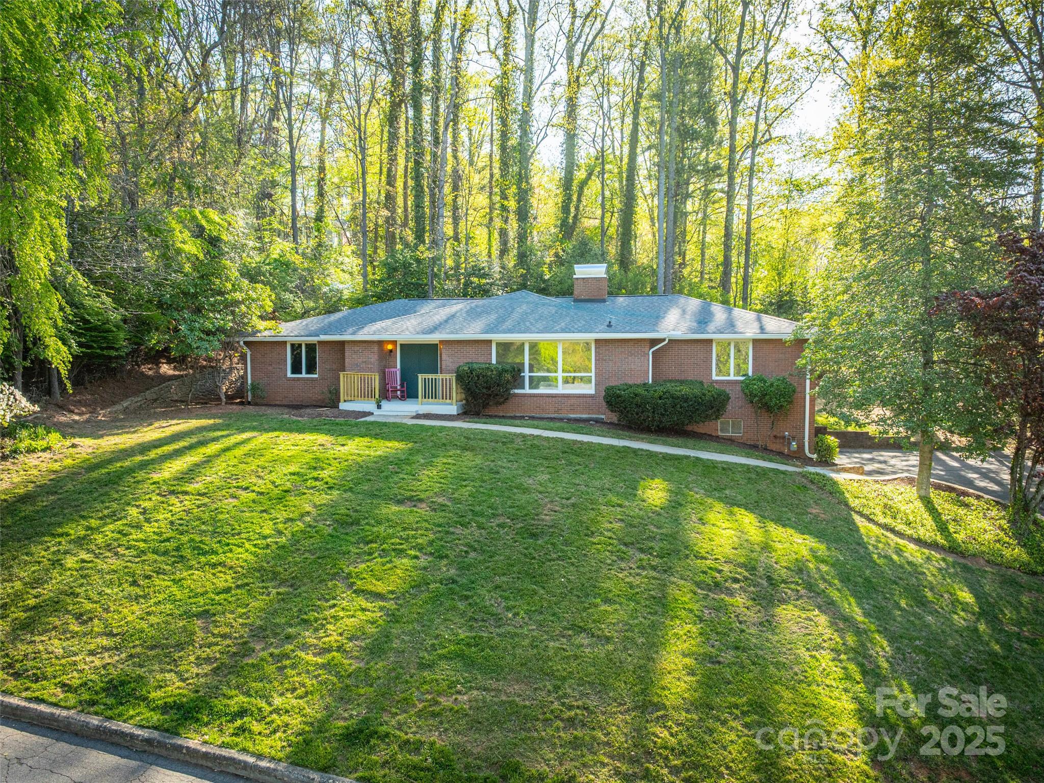 31 Pheasant Drive Asheville NC 28803