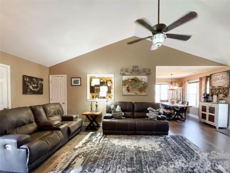 3420 Muddy Creek Road Midland NC 28107
