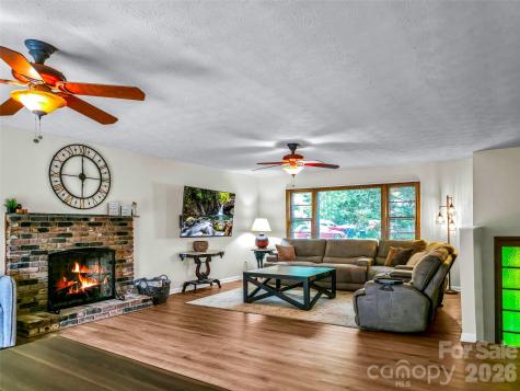 122 W Sweetbriar Lane Etowah NC 28729