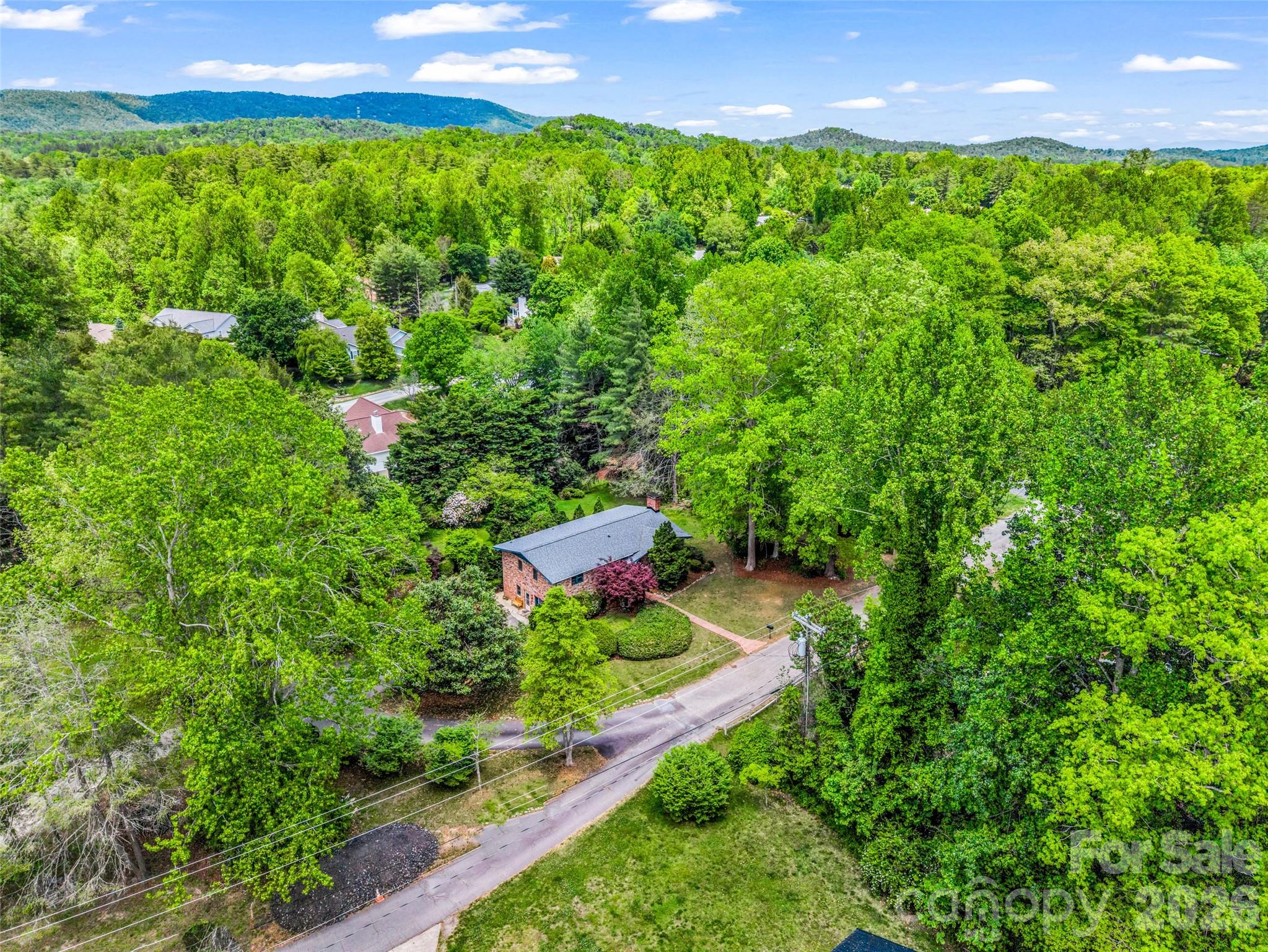 122 W Sweetbriar Lane Etowah NC 28729