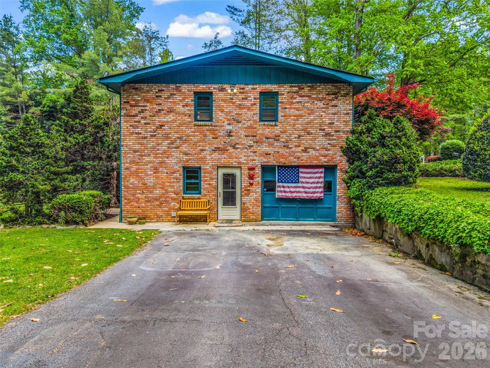 122 W Sweetbriar Lane Etowah NC 28729