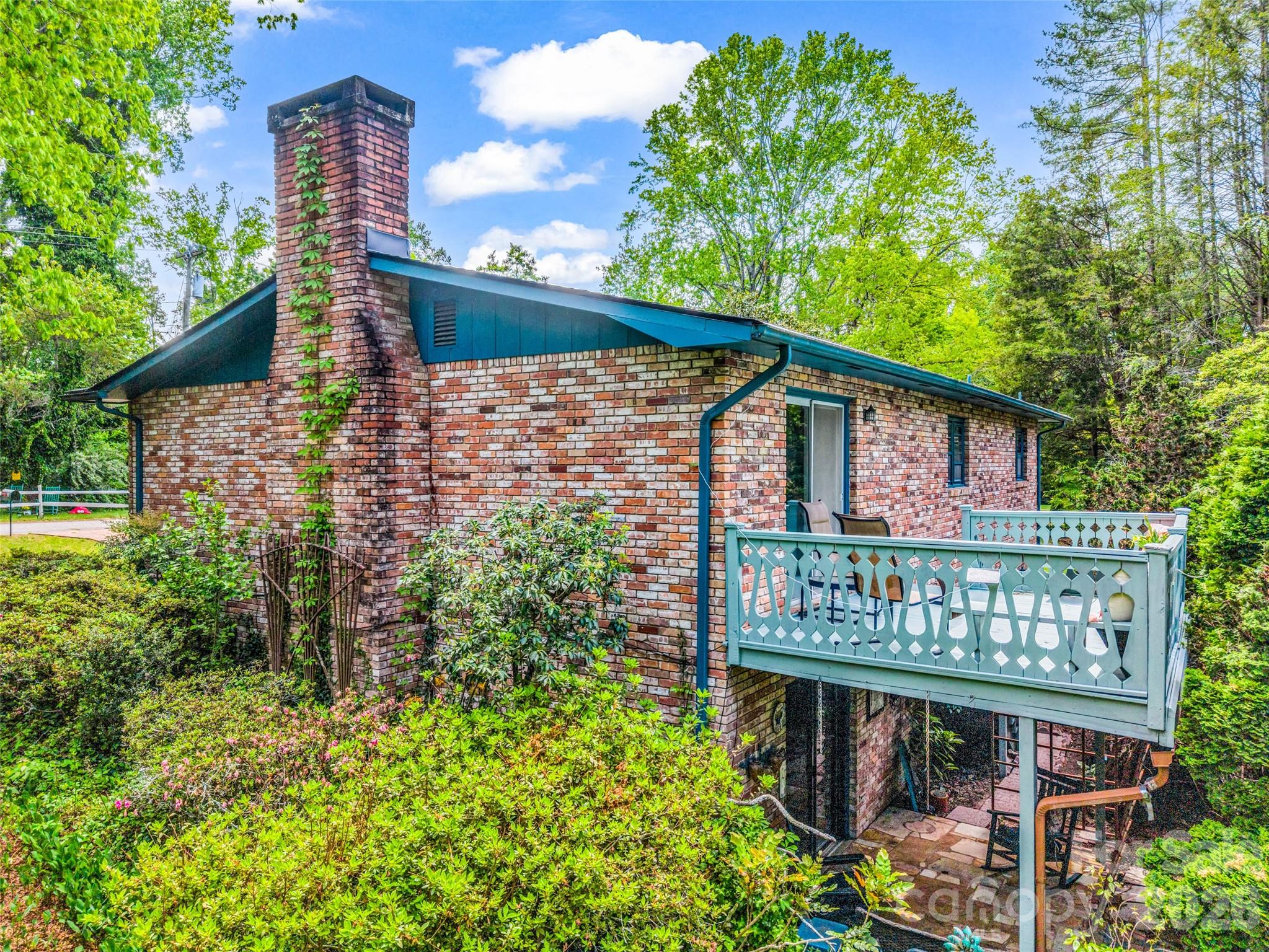 122 W Sweetbriar Lane Etowah NC 28729