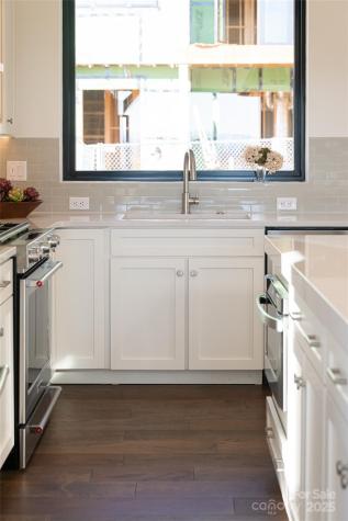 608 Storybook Villas Trail Asheville NC 28804