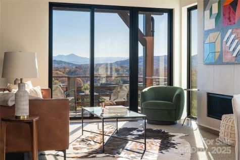 608 Storybook Villas Trail Asheville NC 28804