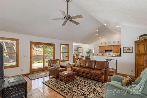 34 Garren Mountain Lane Fairview NC 28730